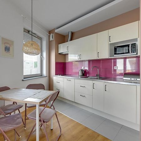Aqua By Grand Apartments Гданьск Экстерьер фото